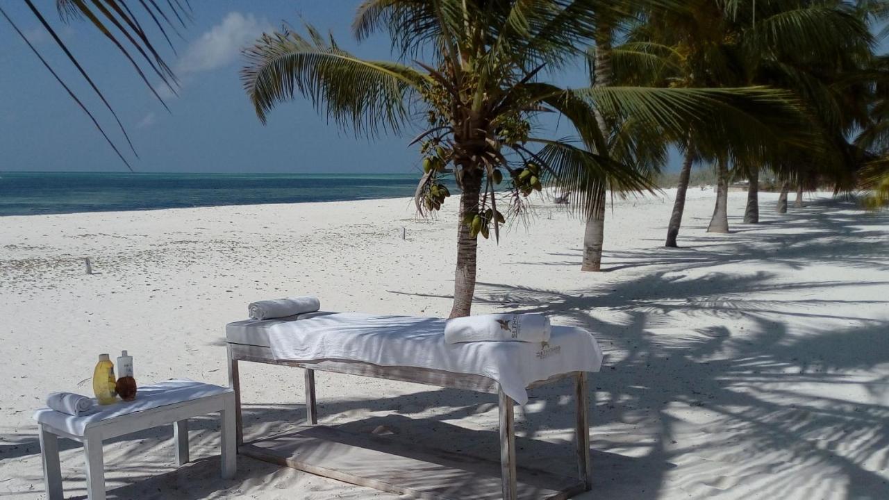 Life Resort St. Thomas Royal Palm Watamu Esterno foto