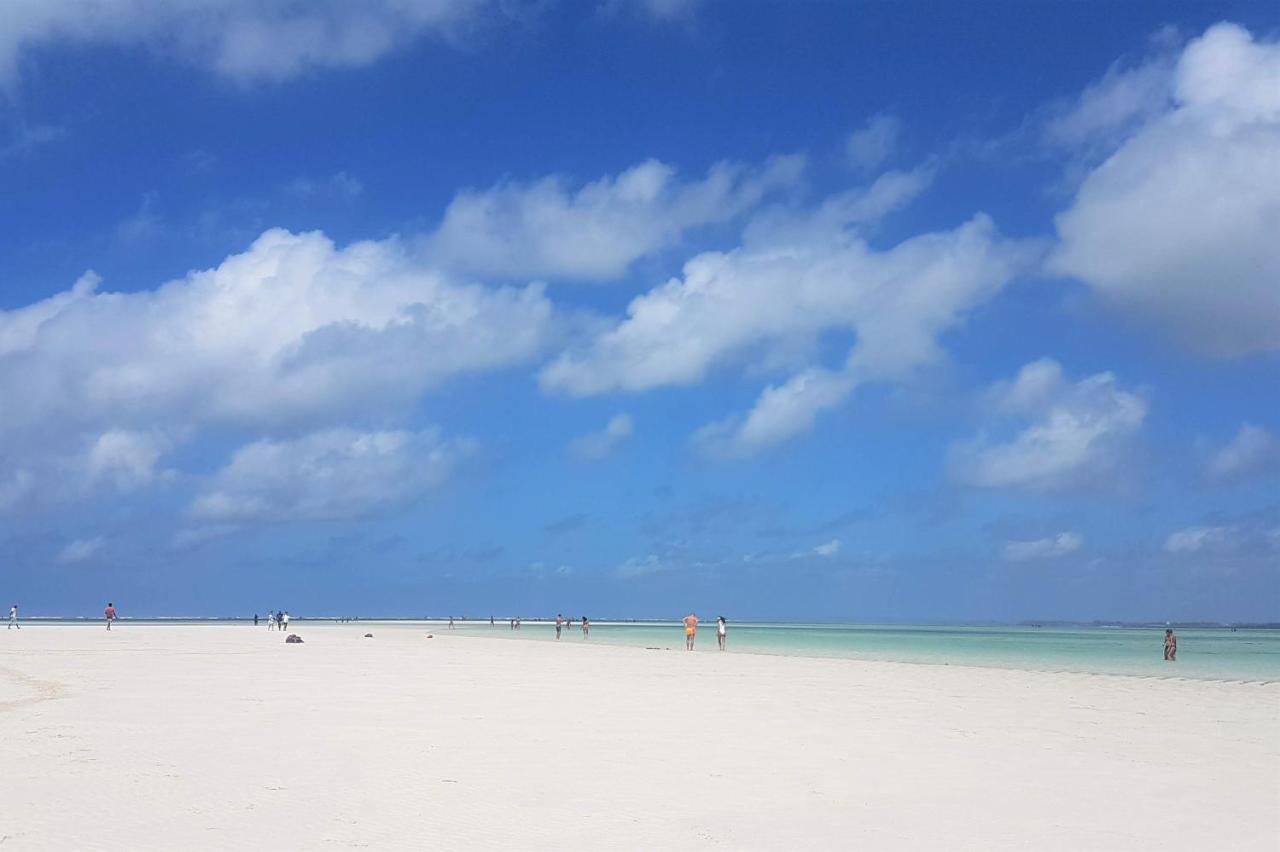 Life Resort St. Thomas Royal Palm Watamu Esterno foto